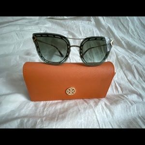 Tory Burch open wire cat-eye sunglasses